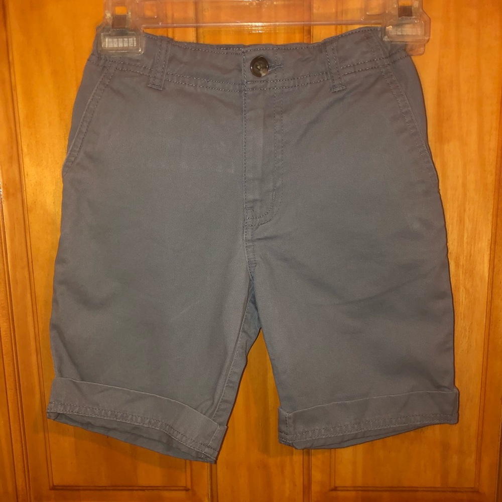 🎠Boys cuffed short